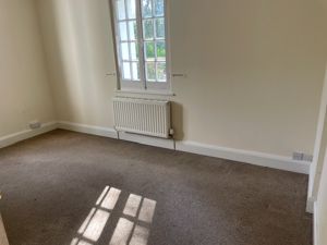 Bedroom - click for photo gallery